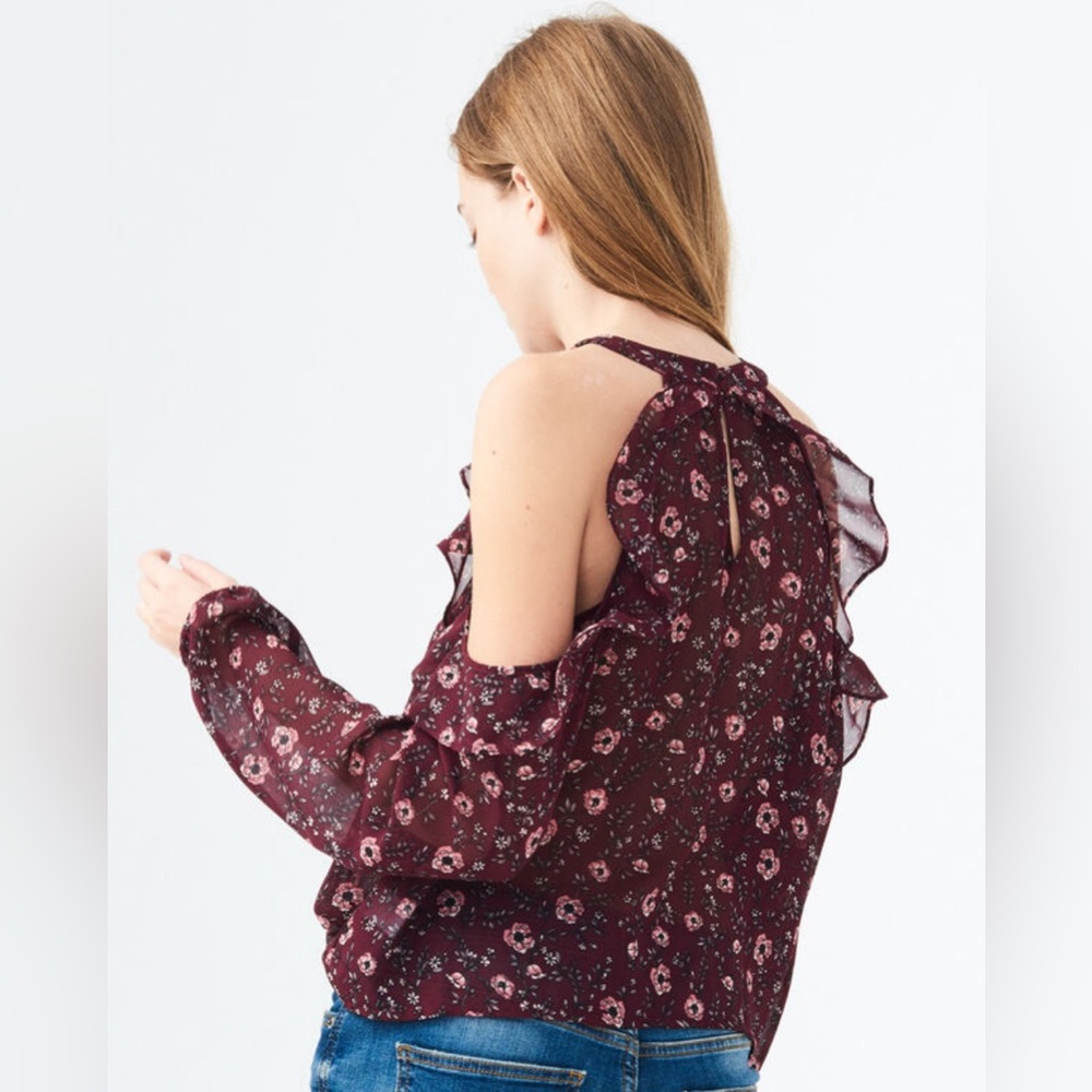NWOT AEROPOSTALE Bloomsberry Maroon Cold Shoulder Floral Chiffon Blouse Small
